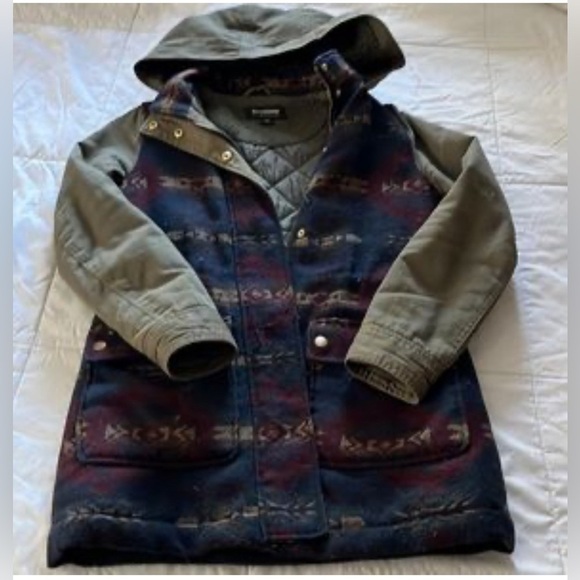 🚨 Coffeeshop Mixed Media Aztec Tribal Patterned Print Hooded Coat. Medium. - Picture 4 of 14